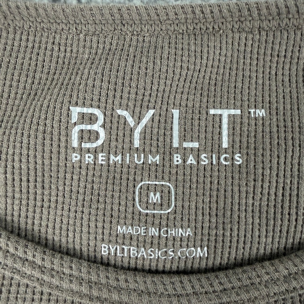 BYLT Premium Basics Shirt Men M Brown Long Sleeve Crewneck Curve Hem Waffle Knit - Picture 2 of 9